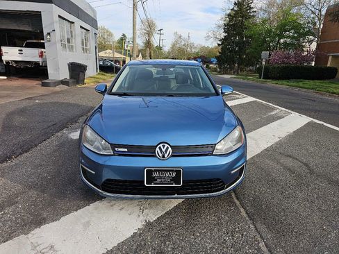 Used 2016 Volkswagen e-Golf SE FWD image 2