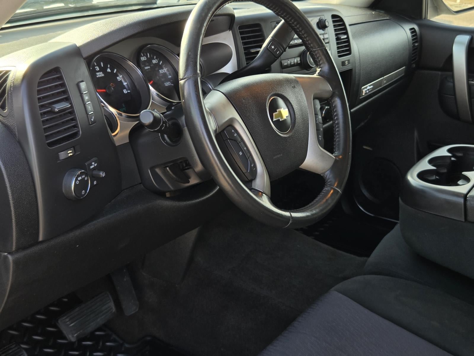 Used 2011 Chevrolet Silverado 1500 LT w/ Texas Edition RWD image 14