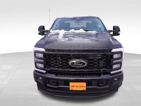 New 2026 Ford F350 Lariat w/ Black Appearance Package image 10