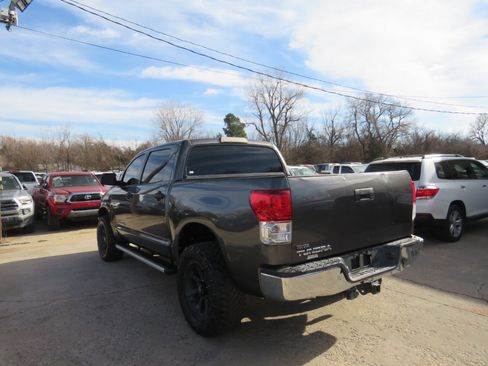 Used 2012 Toyota Tundra 2WD CrewMax w/ Tow Pkg image 6