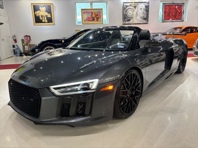 Used 2017 Audi R8 V10 w/ Carbon Exterior Package AWD/4WD image 3