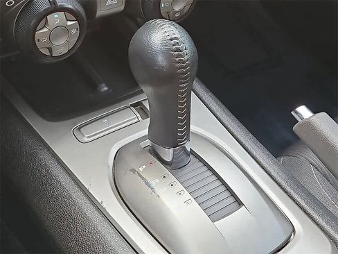 Used 2013 Chevrolet Camaro LT w/ RS Package image 9