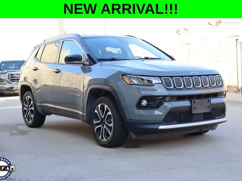 Used 2022 Jeep Compass Limited AWD/4WD image 1