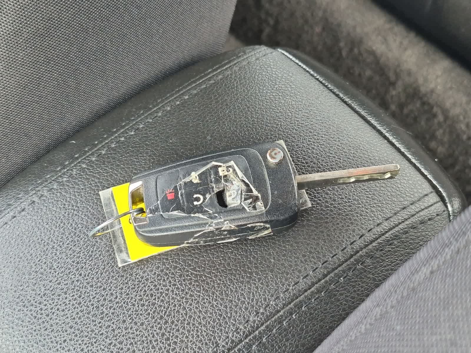 Used 2012 Chevrolet Cruze LT FWD image 33