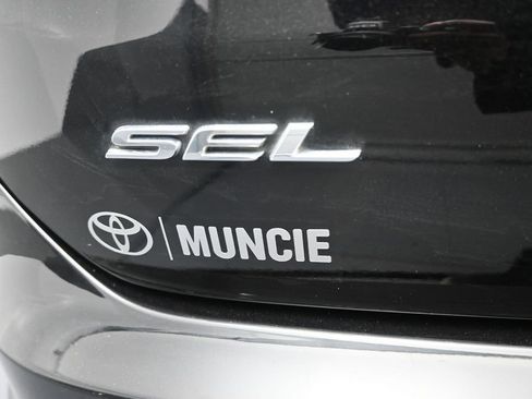 Used 2024 Ford Edge SEL AWD/4WD image 33