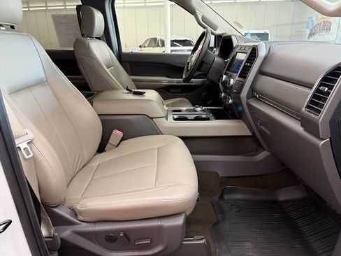 Used 2020 Ford Expedition XLT w/ Equipment Group 202A image 12