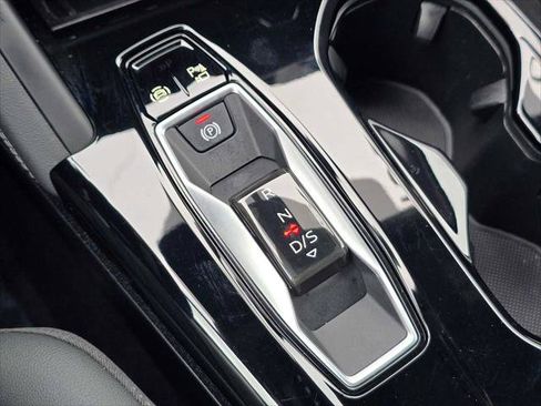 Certified 2025 Audi Q5 Premium Plus w/ Premium Plus AWD/4WD image 35