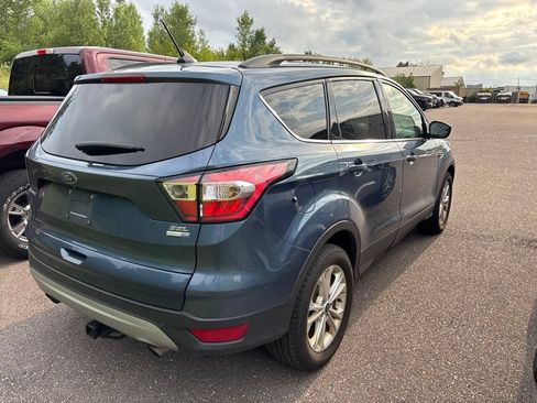 Used 2018 Ford Escape SEL AWD/4WD image 3