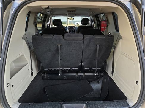 Used 2015 Dodge Grand Caravan SE w/ Quick Order Package 29E SE image 22