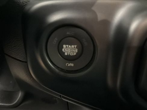 Used 2021 Jeep Gladiator Overland w/ Popular Equipment Package image 23