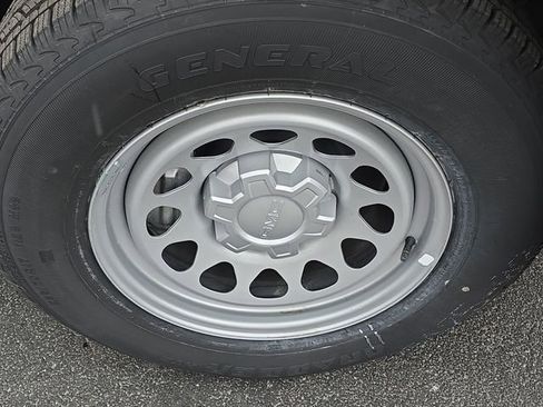 New 2024 GMC Sierra 1500 Pro w/ Pro Value Package image 28