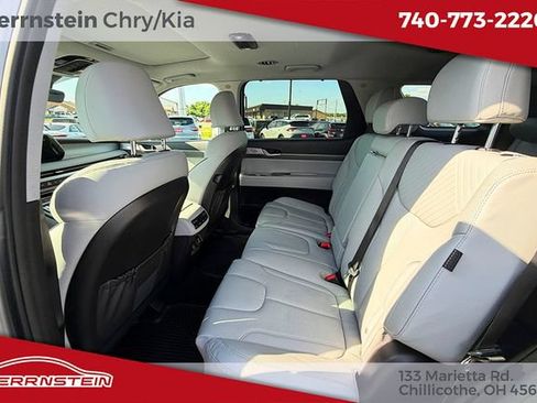 Used 2024 Hyundai Palisade SEL AWD/4WD image 26
