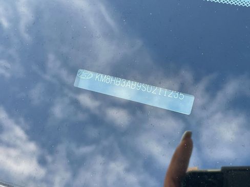 Used 2025 Hyundai Kona SEL image 29