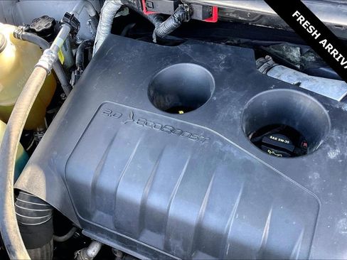 Used 2013 Ford Edge SEL image 28