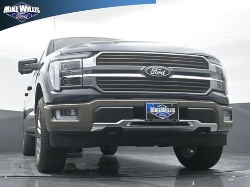 Used 2025 Ford F150 King Ranch w/ FX4 Off-Road Package image 18