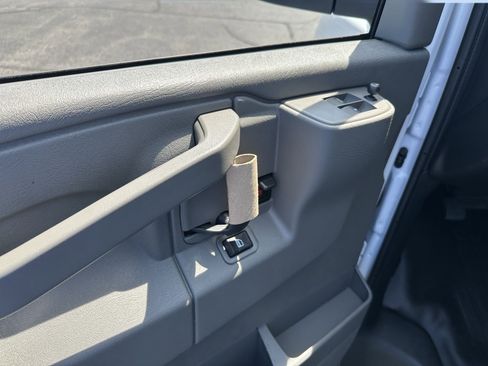New 2025 Chevrolet Express 3500 w/ Driver Convenience Package image 4