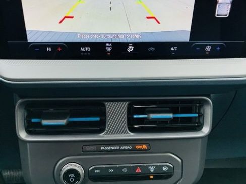 New 2026 Ford Maverick Lobo image 10