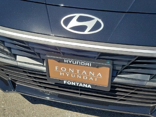 New 2026 Hyundai Elantra Hybrid FWD image 33