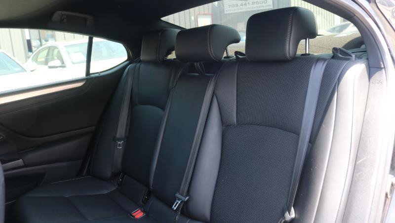 Used 2019 Lexus ES 350 F Sport w/ Accessory Package FWD image 21