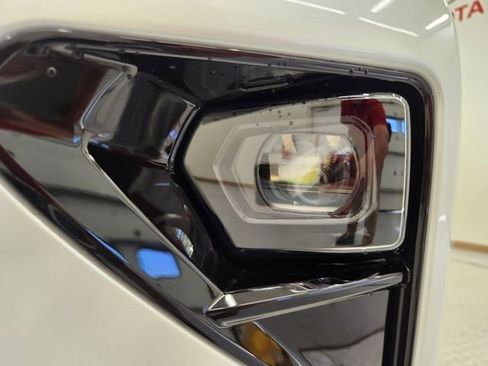 New 2026 Toyota Crown Signia w/ Advanced Technology Package AWD/4WD image 13