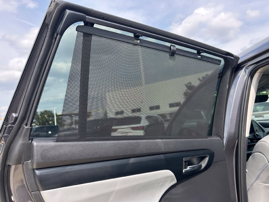 Used 2025 Toyota Highlander XLE FWD image 18