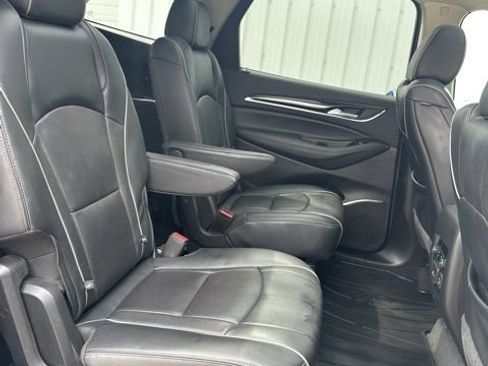 Used 2019 Buick Enclave Avenir w/ Avenir Technology Package AWD/4WD image 43