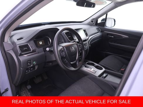 Used 2023 Honda Ridgeline Sport image 3