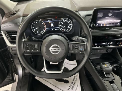 Used 2021 Nissan Rogue SV AWD/4WD image 4