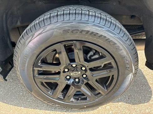 Used 2023 Chevrolet Silverado 1500 RST w/ RST All Star Premium Package AWD/4WD image 15