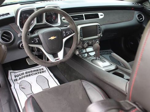 Used 2013 Chevrolet Camaro ZL1 image 18
