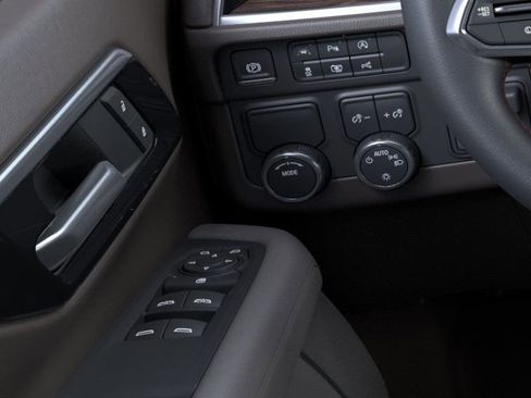 New 2026 Chevrolet Tahoe LS image 22