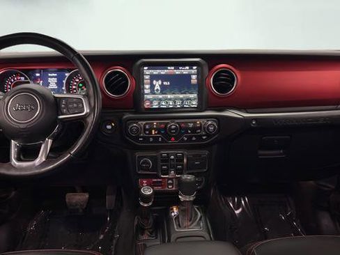 Used 2022 Jeep Wrangler Unlimited Rubicon w/ LED Lighting Group image 4