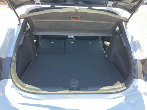 Used 2025 Toyota Corolla SE FWD image 25