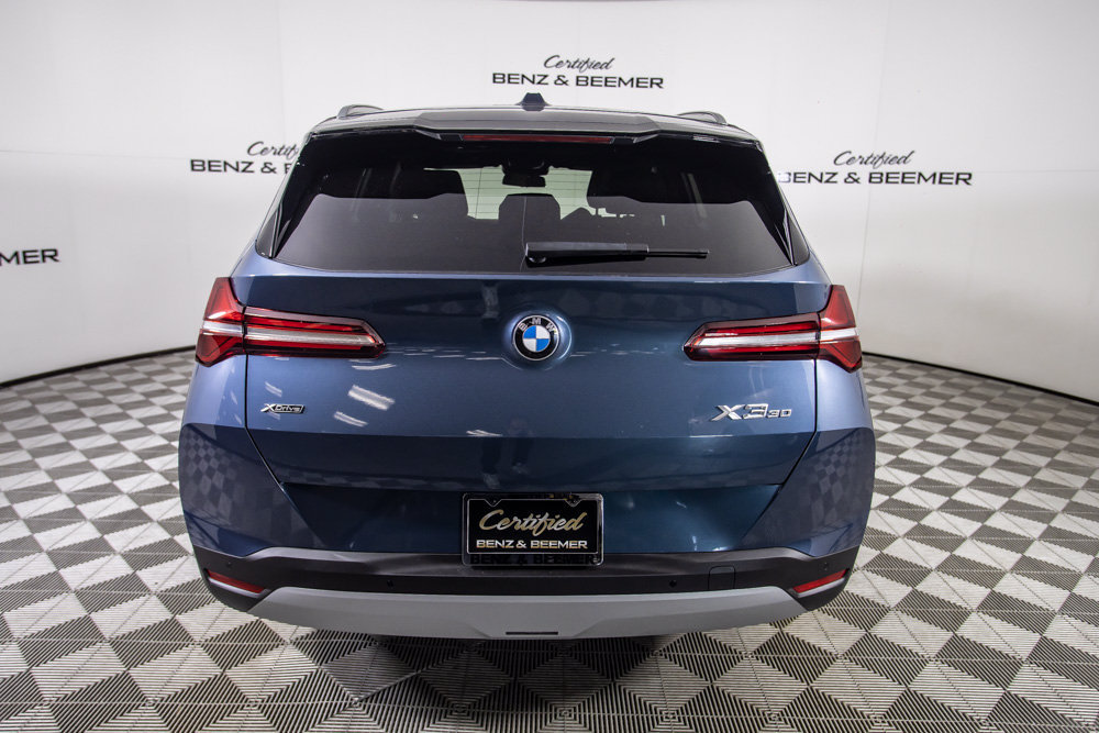 Used 2026 BMW X3 xDrive30i w/ Premium Package AWD/4WD image 7