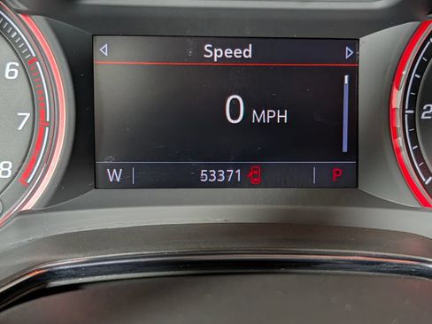 Used 2022 Chevrolet TrailBlazer RS w/ Sun and Liftgate Package FWD image 21