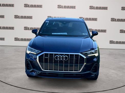 New 2025 Audi Q3 2.0T Premium image 8
