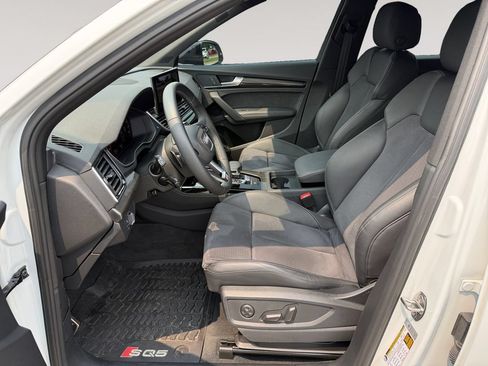 Used 2024 Audi SQ5 Premium Plus AWD/4WD image 2