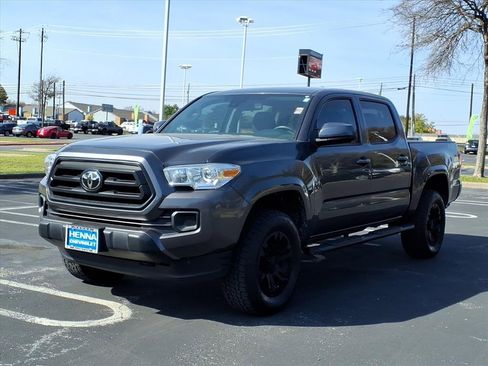 Used 2021 Toyota Tacoma SR image 4