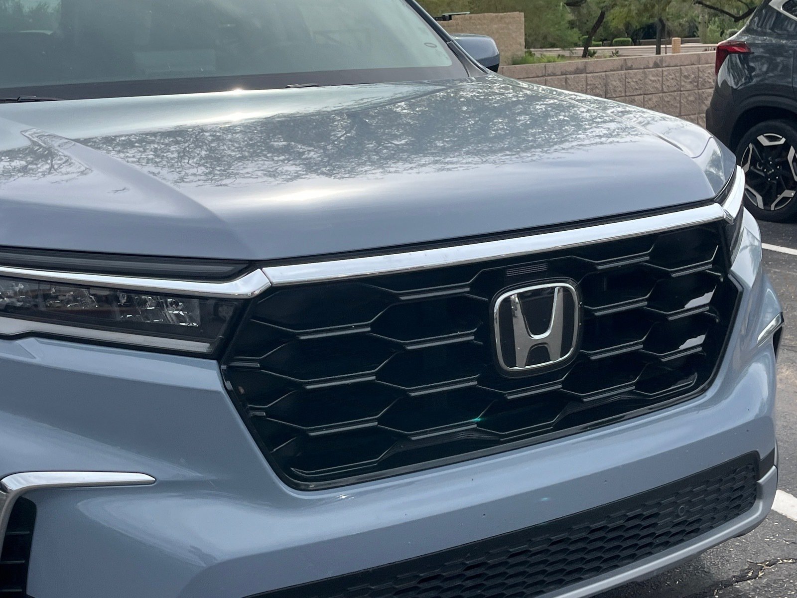 Used 2025 Honda Pilot Touring image 8