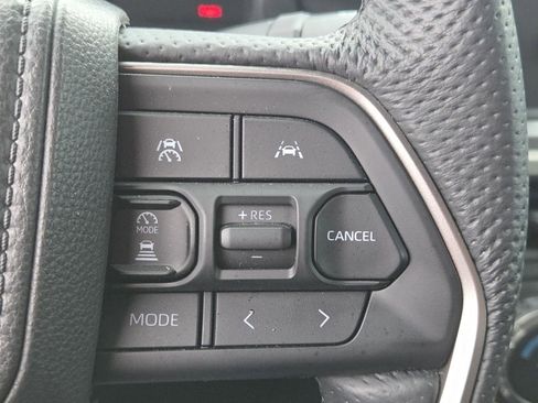 Used 2025 Toyota Tacoma SR5 w/ SR5 Upgrade Package image 16