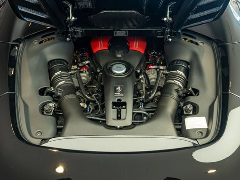 Used 2018 Ferrari 488 Spider RWD image 24
