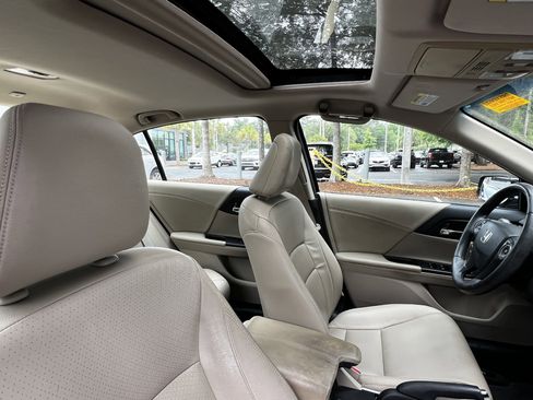 Used 2013 Honda Accord EX-L image 45