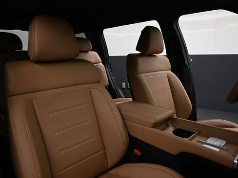 New 2026 Hyundai Santa Fe Limited AWD/4WD image 13