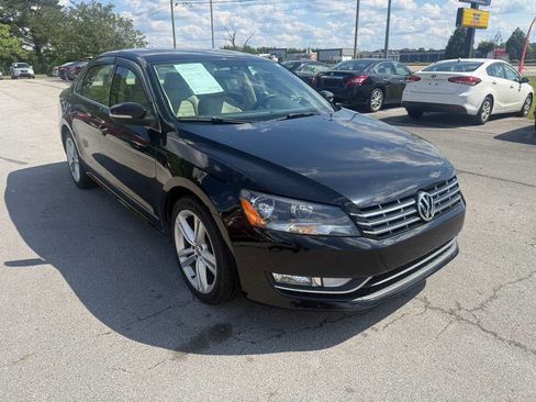 Used 2014 Volkswagen Passat 1.8T SEL Premium FWD image 4