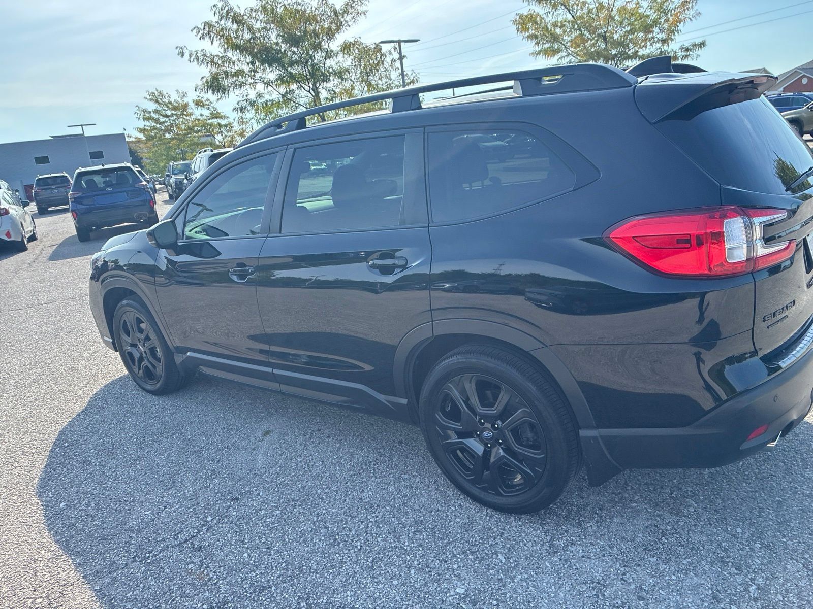 Used 2024 Subaru Ascent Onyx Edition AWD/4WD image 16