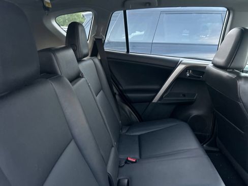 Used 2014 Toyota RAV4 Limited AWD/4WD image 12