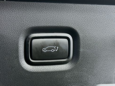 Used 2024 Hyundai Ioniq 5 SEL image 28