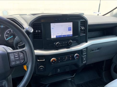 Used 2022 Ford F150 XL w/ Equipment Group 101A High RWD image 15