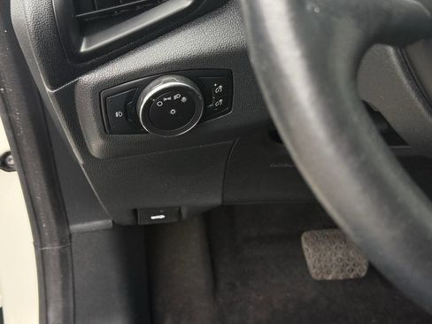 Used 2021 Ford EcoSport Titanium image 13