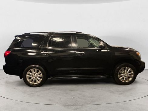 Used 2016 Toyota Sequoia Platinum image 6